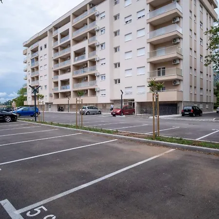 Julija Apartment